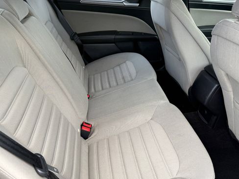 Used 2018 Ford Fusion S image 13