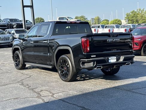 New 2026 GMC Sierra 1500 Denali w/ Denali Reserve Package AWD/4WD image 11
