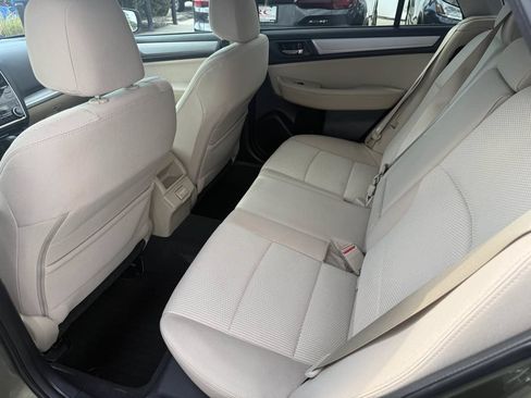 Used 2018 Subaru Outback 2.5i Premium AWD/4WD image 13