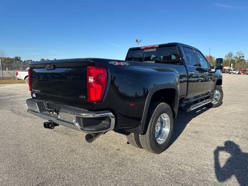 New 2026 Chevrolet Silverado 3500 LTZ w/ LTZ Convenience Package image 7