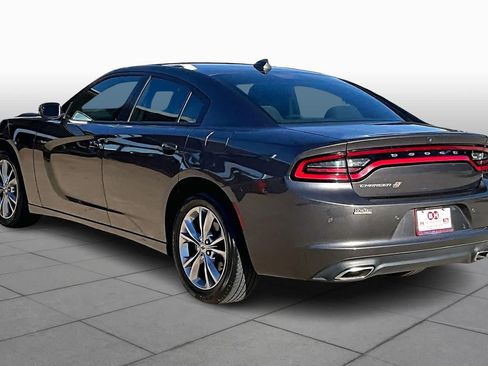 Used 2021 Dodge Charger SXT w/ Driver Convenience Group image 11