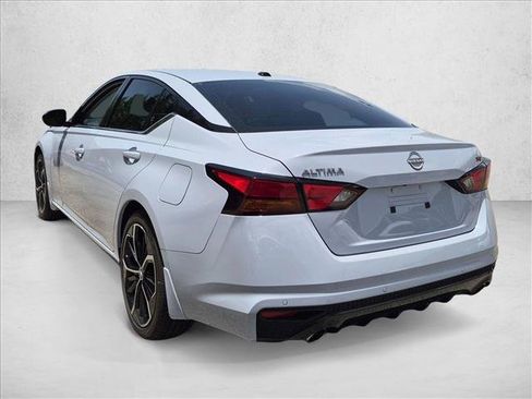 New 2026 Nissan Altima 2.5 SR FWD image 8