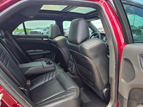 Certified 2023 Chrysler 300 C RWD image 14