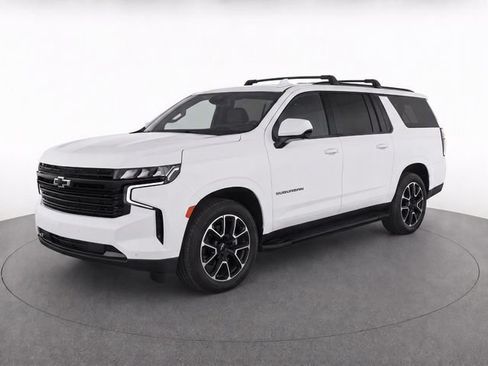 Used 2023 Chevrolet Suburban RST w/ Luxury Package RWD image 3