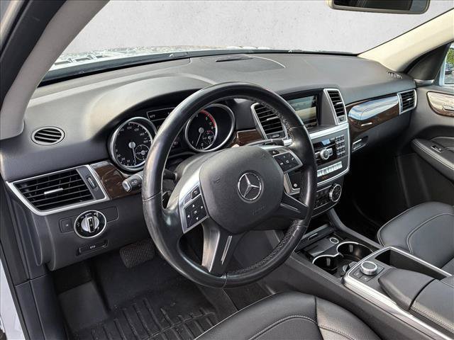 Used 2014 Mercedes-Benz ML 350 BlueTEC 4MATIC image 10