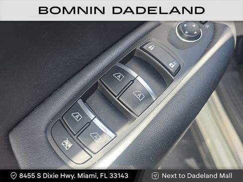 Used 2020 INFINITI QX50 Luxe w/ Navigation Package image 9