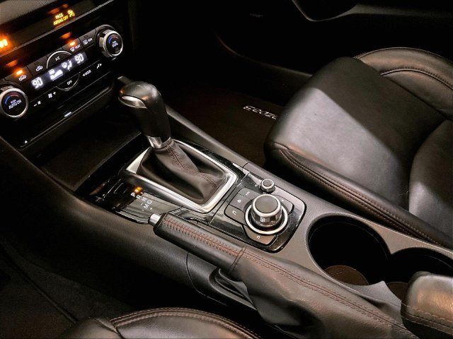 Used 2016 MAZDA MAZDA3 i Grand Touring FWD image 17
