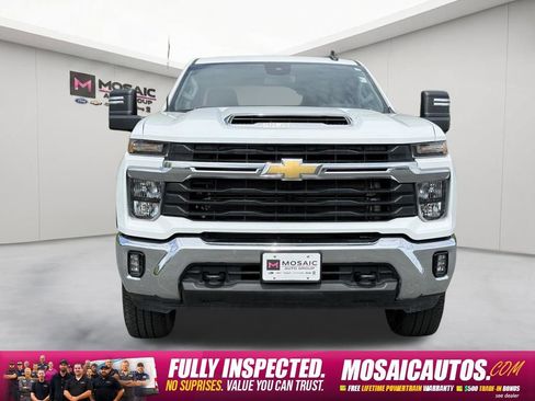 Used 2026 Chevrolet Silverado 2500 LT AWD/4WD image 2