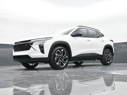 New 2026 Chevrolet Trax RS w/ Sunroof Package image 54