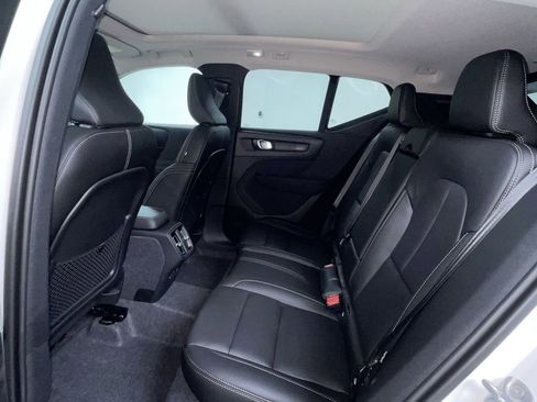 New 2026 Volvo XC40 B5 Ultra w/ Protection Package Premier image 6