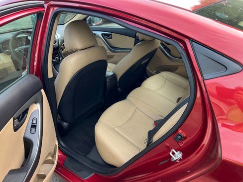 Used 2013 Hyundai Elantra Limited FWD image 17
