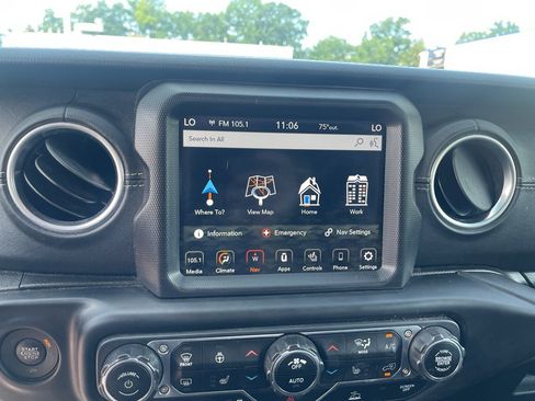 Used 2020 Jeep Gladiator Overland w/ Popular Equipment Package AWD/4WD image 16