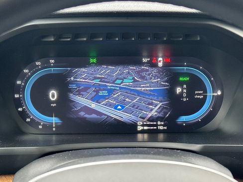 Used 2023 Volvo XC90 T8 Plus image 27