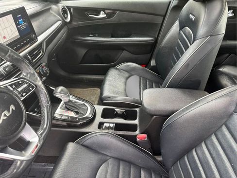 Used 2023 Kia Forte GT-Line w/ GT-Line Premium Package FWD image 18