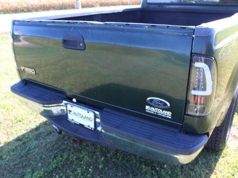 Used 2000 Ford F250 Lariat image 9