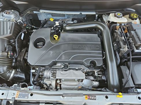 Certified 2023 Chevrolet Equinox LT FWD image 29