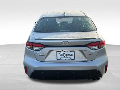 Used 2025 Toyota Corolla SE FWD image 32