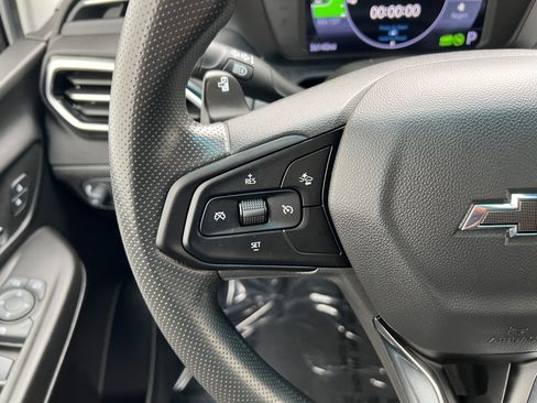 Used 2023 Chevrolet Bolt LT FWD image 26