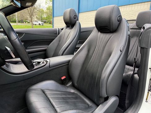 Used 2019 Mercedes-Benz E 450 4MATIC Cabriolet image 12