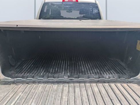 Used 2018 Chevrolet Silverado 1500 LT w/ LT Eassist Package RWD image 26