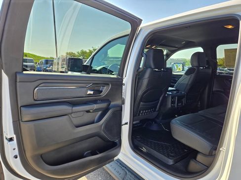 Used 2023 RAM 1500 Big Horn AWD/4WD image 28