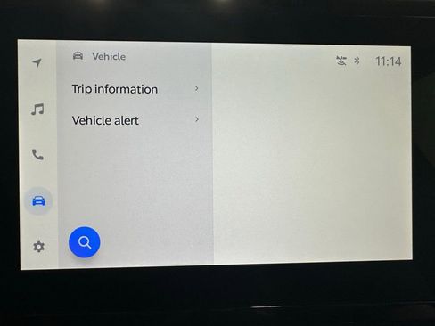 Used 2025 Toyota Corolla LE w/ LE Premium Package image 30