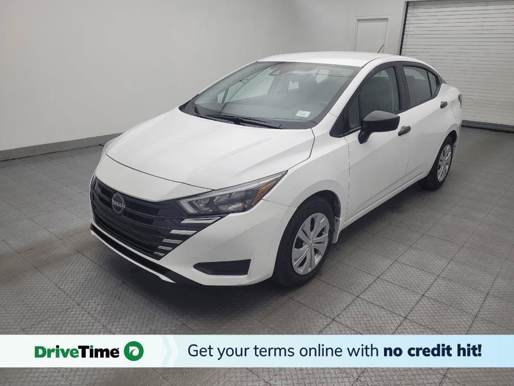 Used 2025 Nissan Versa S w/ Trunk Package FWD image 1