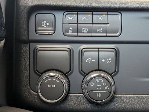 New 2026 Chevrolet Tahoe Premier image 24