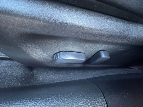 Used 2024 Nissan Altima 2.5 SR image 12