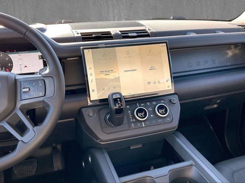 New 2026 Land Rover Defender 130 X-Dynamic SE AWD/4WD image 6