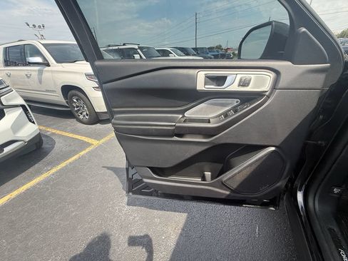 Used 2020 Ford Explorer ST w/ Premium Technology Package AWD/4WD image 11