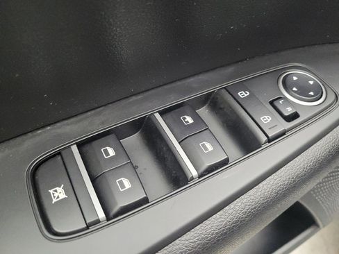 Used 2024 Kia Forte LXS w/ LXS Technology Package FWD image 27