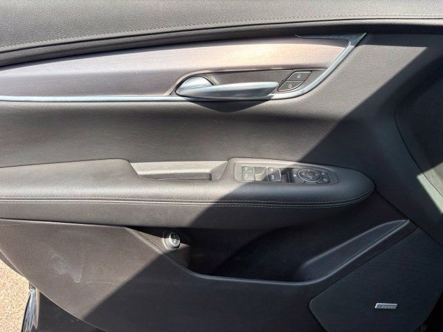 Used 2023 Cadillac XT5 Luxury AWD/4WD image 19