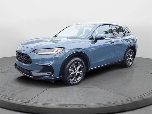 Certified 2024 Honda HR-V EX-L image 3