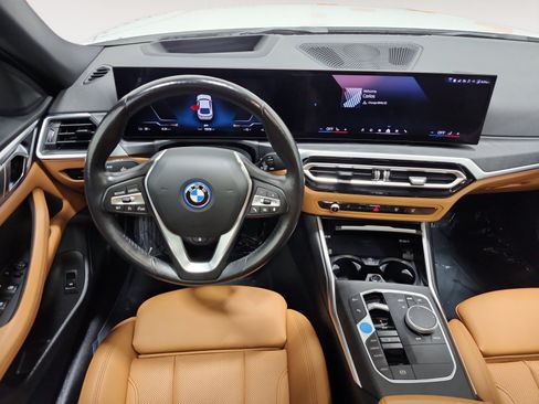 Used 2024 BMW i4 eDrive35 w/ Premium Package RWD image 10
