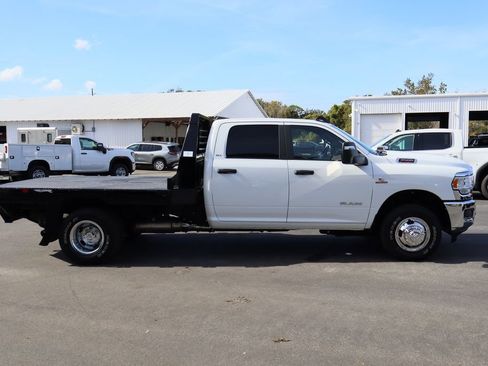 Used 2024 RAM 3500 SLT w/ Quick Order Package 2YG SLT image 9