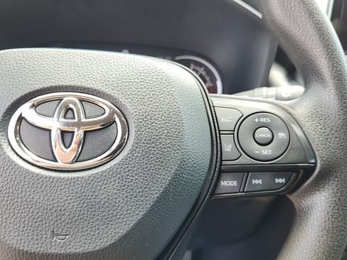 Certified 2024 Toyota RAV4 XLE FWD image 17