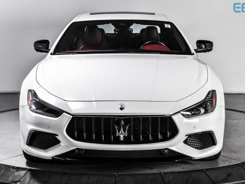 Used 2022 Maserati Ghibli Modena Q4 image 8