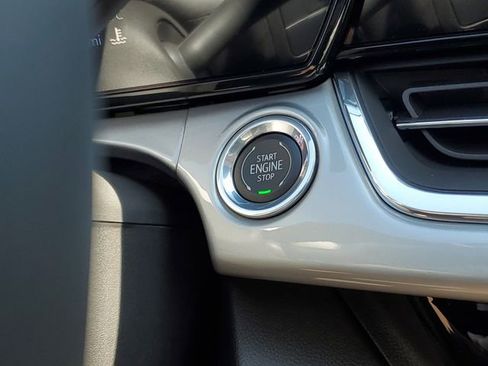 New 2026 Chevrolet Trax LT w/ Driver Confidence Package FWD image 31