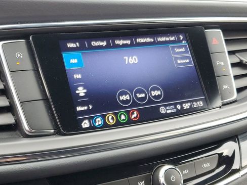 Used 2024 Buick Enclave Premium image 19