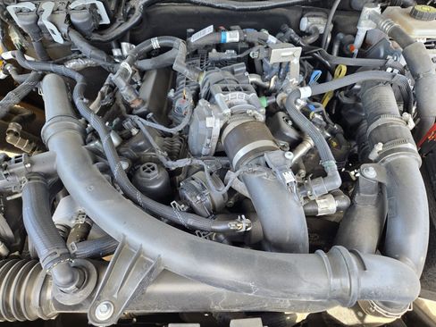 Used 2024 Ford Bronco Wildtrak image 31