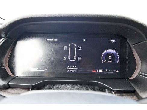 Used 2023 Jeep Grand Cherokee L Limited w/ Luxury Tech Group II image 18