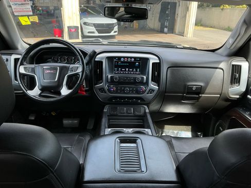 Used 2018 GMC Sierra 1500 SLT w/ SLT Premium Package image 17