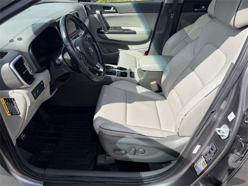 Used 2017 Kia Sportage EX w/ EX Premium Package image 21