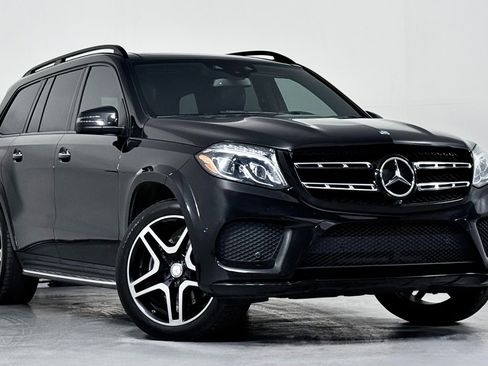 Used 2017 Mercedes-Benz GLS 550 4MATIC w/ Driver Assistance Package image 2