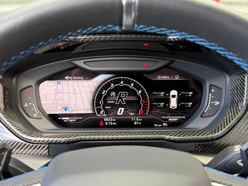 Used 2022 Lamborghini Urus AWD/4WD image 20