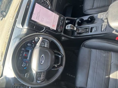 Used 2025 Ford Ranger Lariat w/ Advanced Towing Package AWD/4WD image 30