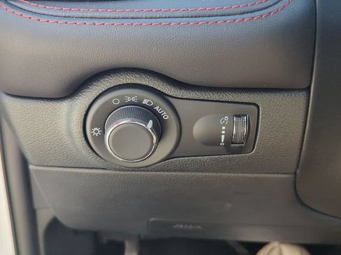Used 2024 Dodge Durango GT AWD/4WD image 22