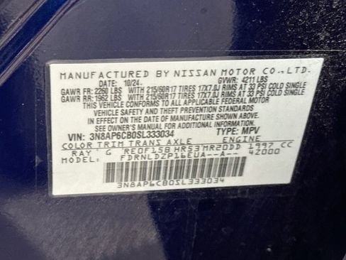 Used 2025 Nissan Kicks SV AWD/4WD image 34