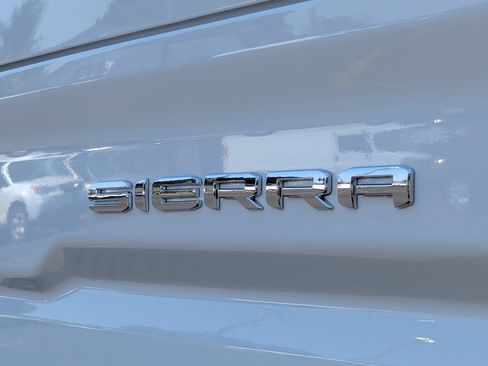Used 2021 GMC Sierra 1500 Elevation AWD/4WD image 34